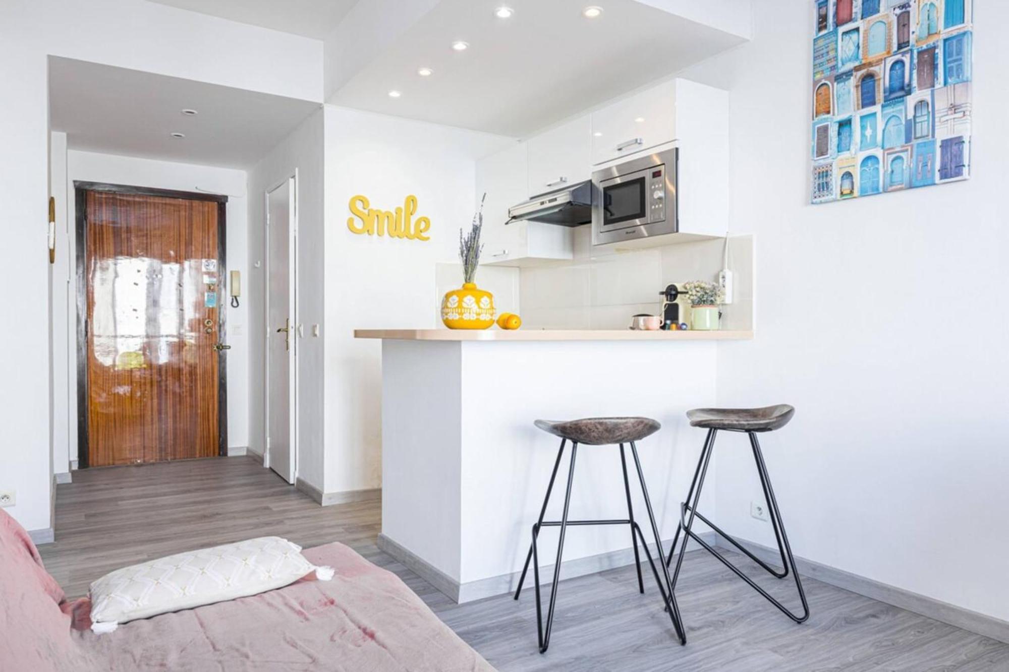 Buffa 21 - 2Min From The Sea - Terrace Apartment Nisa Exterior foto